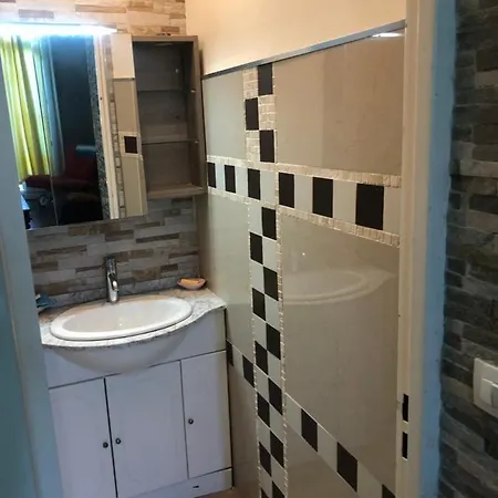 Apartment Jolie Studio Quartier Victor Hugo Proche Tous Commerces